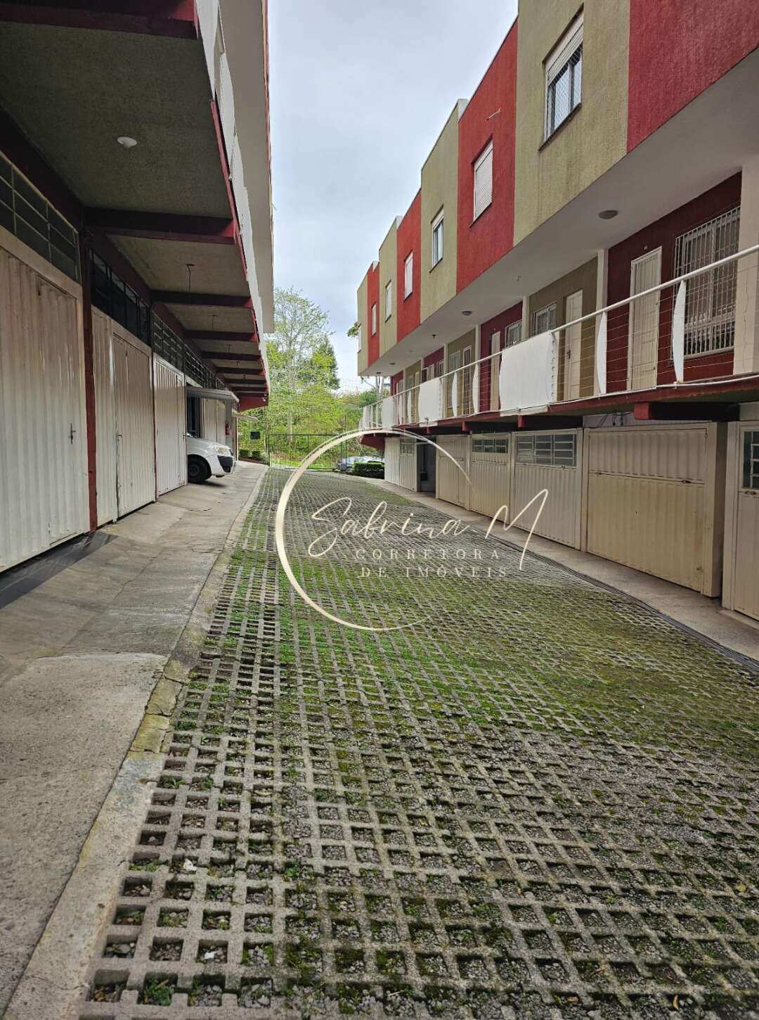 Triplex à venda com 2 quartos, 150m² - São Luiz,Caxias do Sul